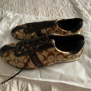 Coach NWOT sneakers 9.5 size